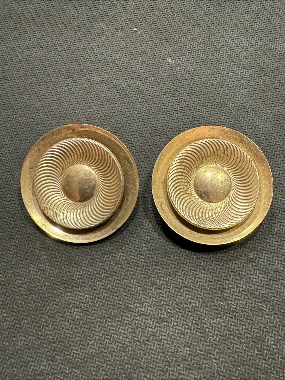 Vintage Gold Tone Clip on Earring Ft a classic concentric circular design
